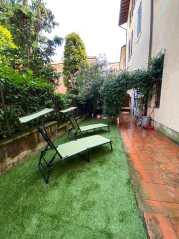 דסנזאנו דל גארדה Duomo26 Boutique Apartment מראה חיצוני תמונה